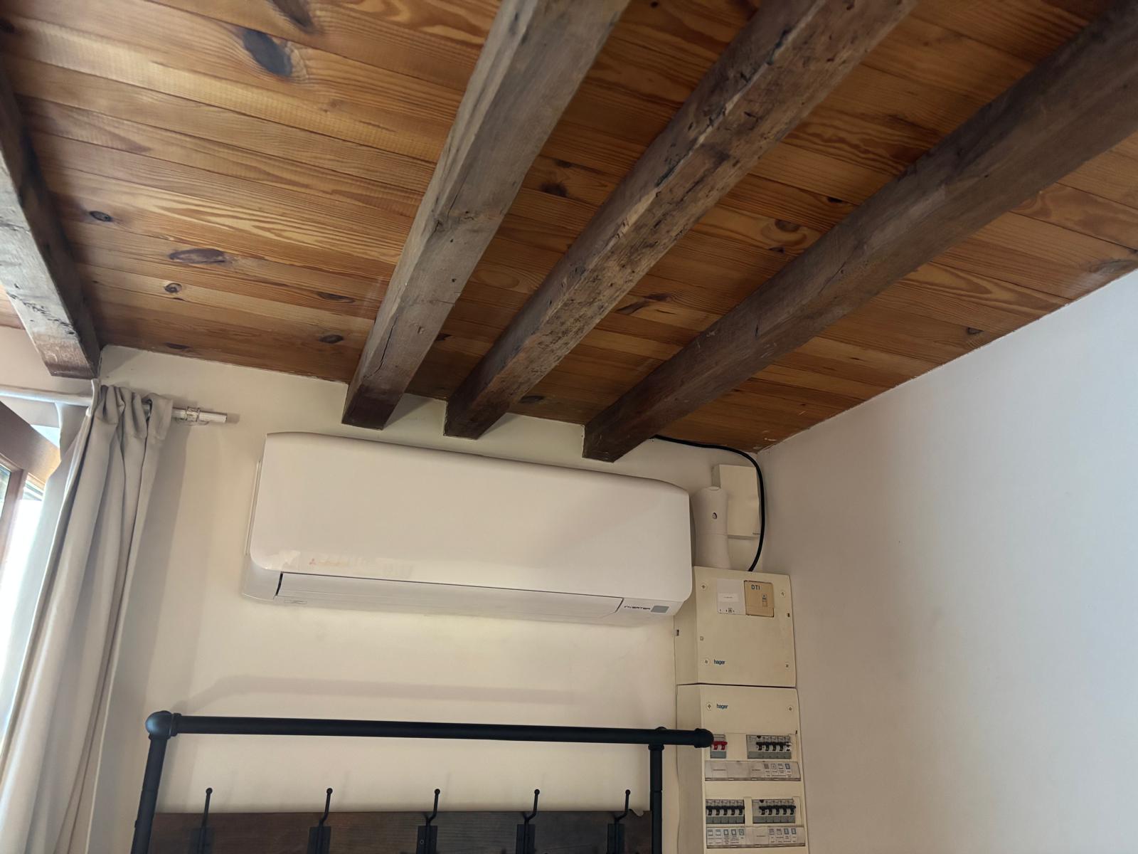 Installation climatisation split dans l'Ain — chantier 2